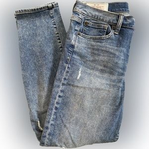 GAP - True Skinny Ankle Mid Rise  - Size 28 | 6R